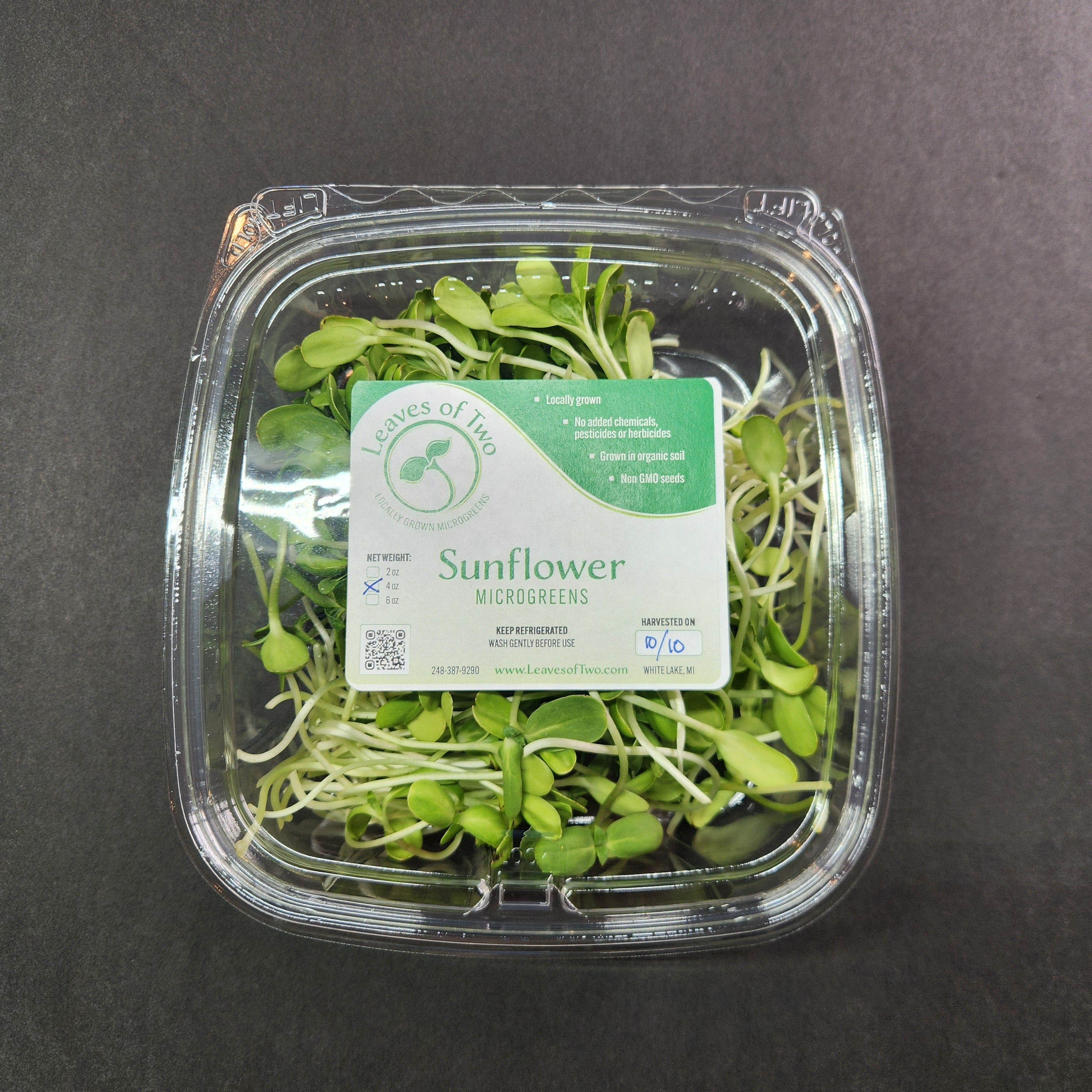 Leaves of Two - 4oz Sunflower Sprouts